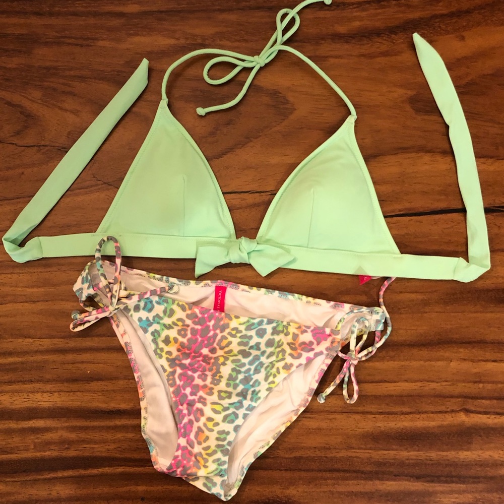 VS bikini